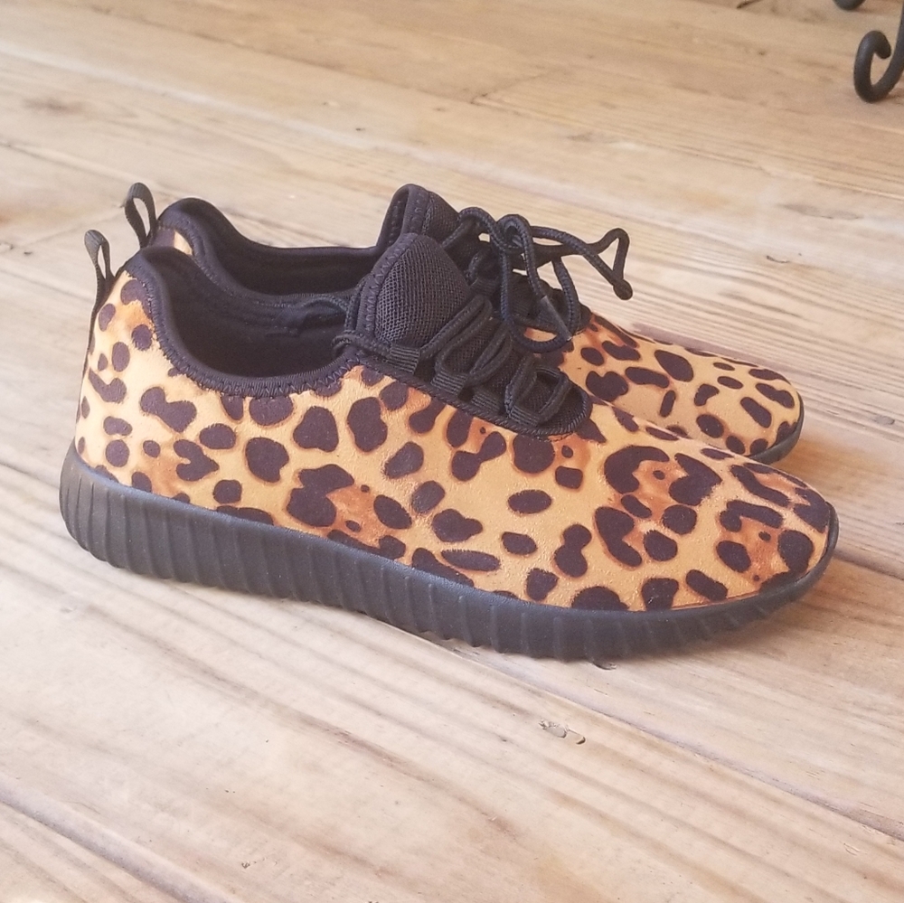 New Leopard Sneakers Size 7.5